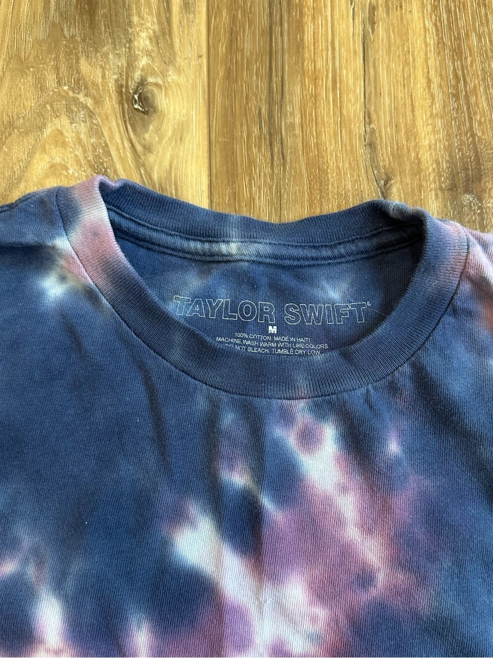 Taylor Swift Lover Era Cruel Summer Pink BlueTie Dye Crop Top T Shirt Med EUC - Picture 2 of 5
